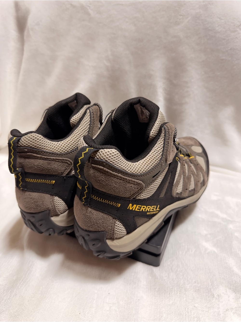 Merrell Men's Hiking Boots in Taupe, Black & Yellow Accents - Picture 9 of 13